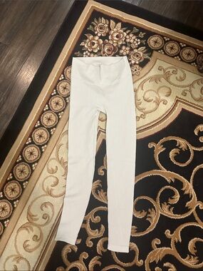Vuori White High-Waist stretch waffle leggings